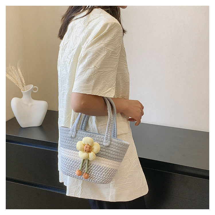 Niche Bags for Women 2025 New Summer Work Handbags Flower Woven Bags Hand-Held Shoulder Bags Versatile Women's Bags