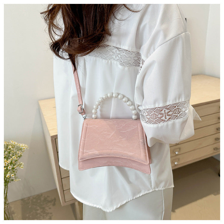 Trendy and Sophisticated Niche Handbags for Women, Popular in 2025 Summer, New Pearl Design Small Tote and Crossbody Bag