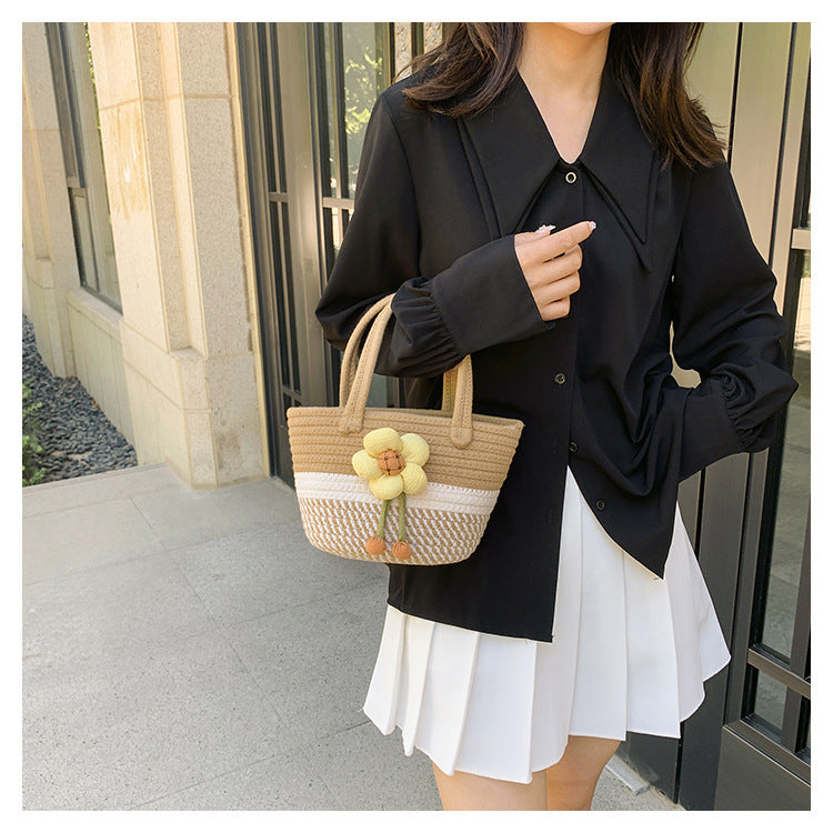 Niche Bags for Women 2025 New Summer Work Handbags Flower Woven Bags Hand-Held Shoulder Bags Versatile Women's Bags