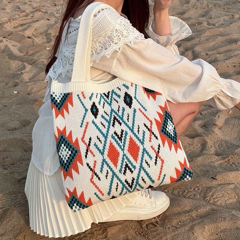 Cross-Border Encrypted Text Delivery Ethnic Style Handbags Women's Bags Woolen Bags Women's Knitted Bags Tote Bags Weaving Trend
