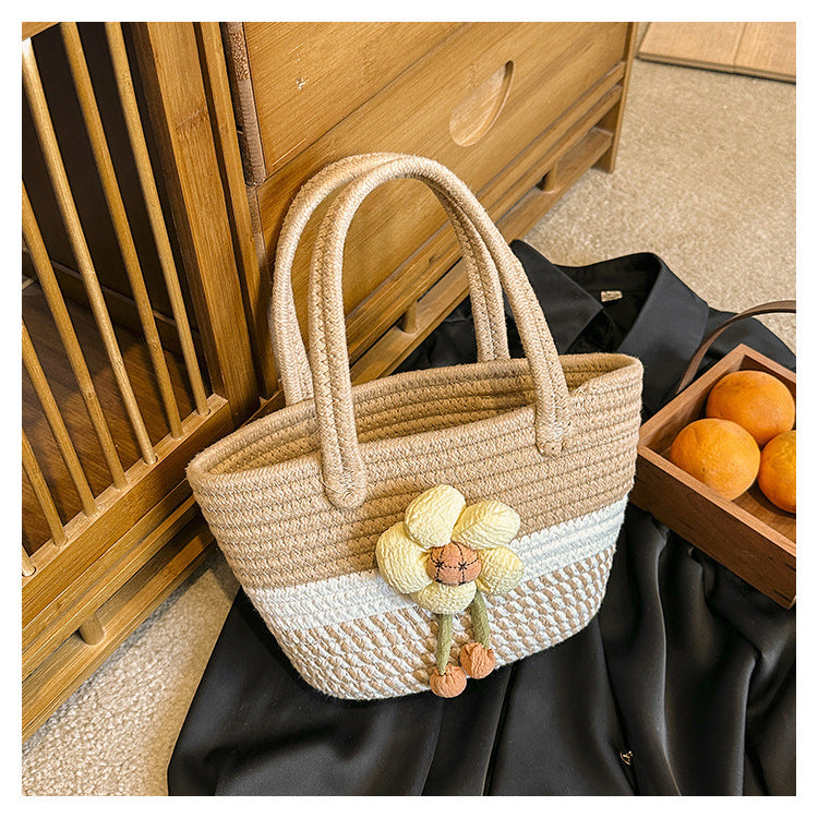 Niche Bags for Women 2025 New Summer Work Handbags Flower Woven Bags Hand-Held Shoulder Bags Versatile Women's Bags