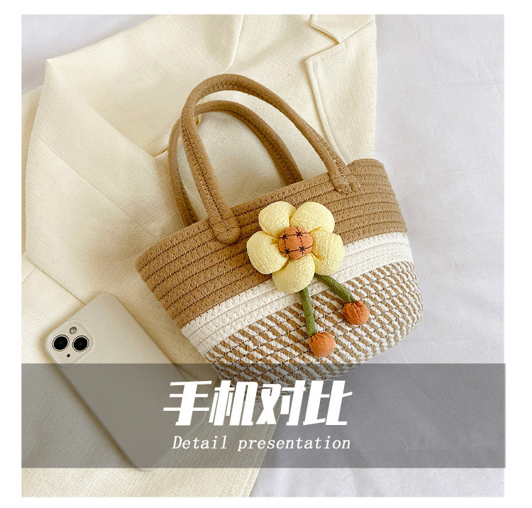 Niche Bags for Women 2025 New Summer Work Handbags Flower Woven Bags Hand-Held Shoulder Bags Versatile Women's Bags