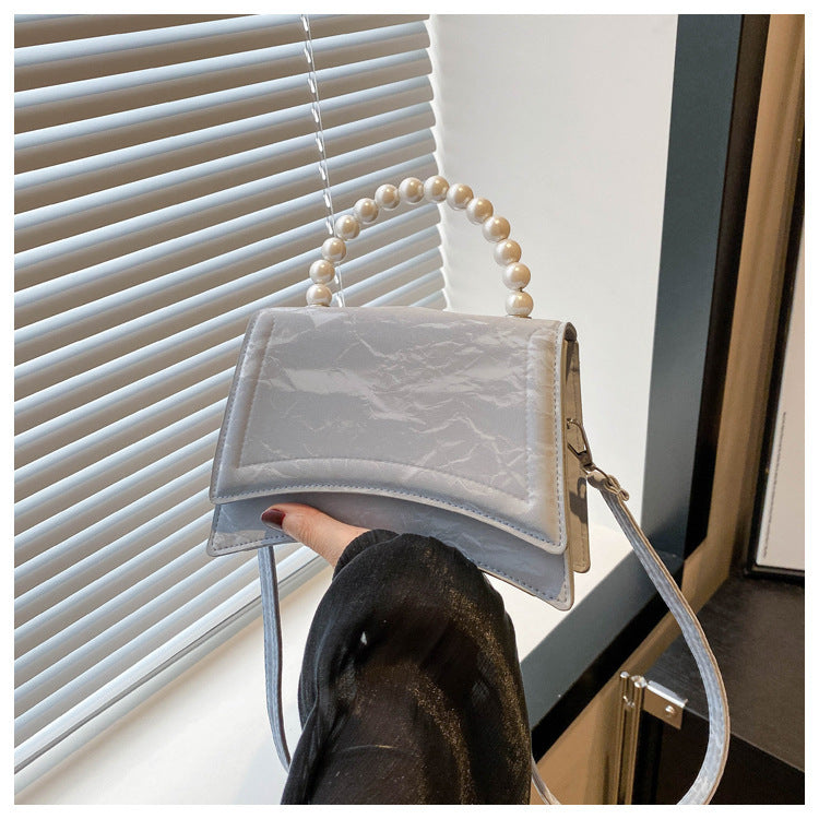 Trendy and Sophisticated Niche Handbags for Women, Popular in 2025 Summer, New Pearl Design Small Tote and Crossbody Bag