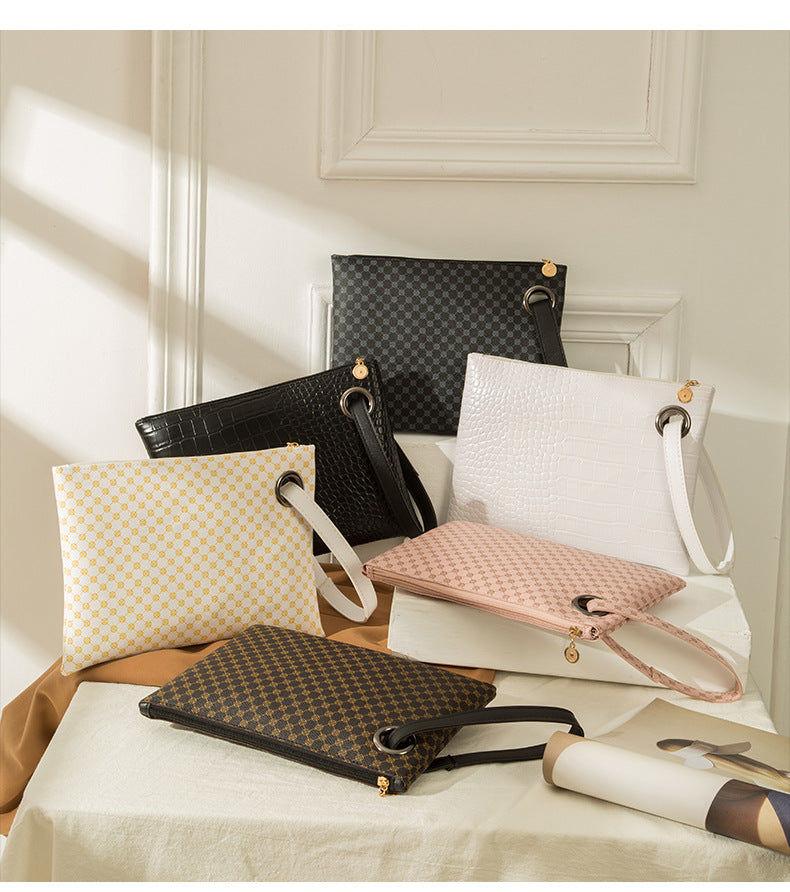 2025 Handbags Retro Printed Women's Briefcase Trendyy Fashion Handheld Small Square Bag Mobile Phone Bag