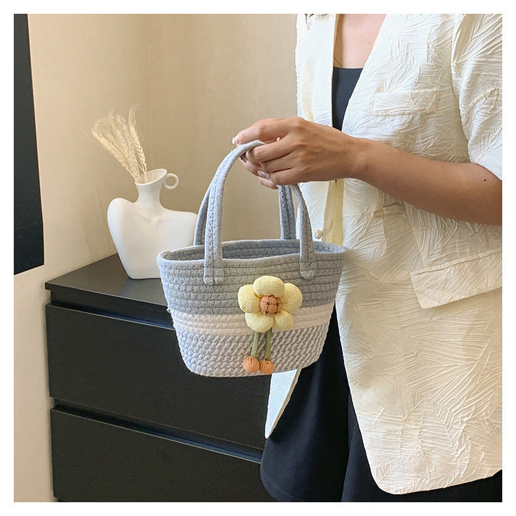 Niche Bags for Women 2025 New Summer Work Handbags Flower Woven Bags Hand-Held Shoulder Bags Versatile Women's Bags