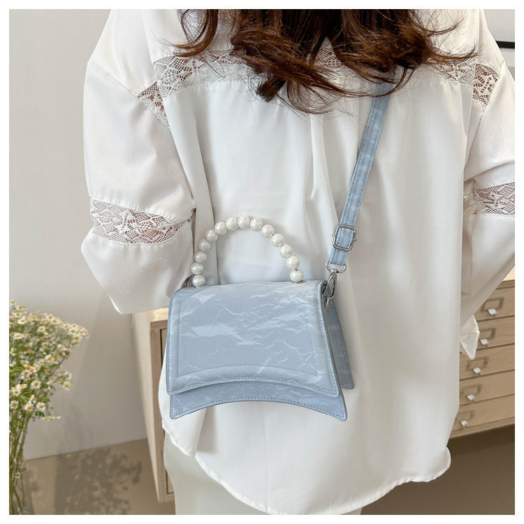 Trendy and Sophisticated Niche Handbags for Women, Popular in 2025 Summer, New Pearl Design Small Tote and Crossbody Bag