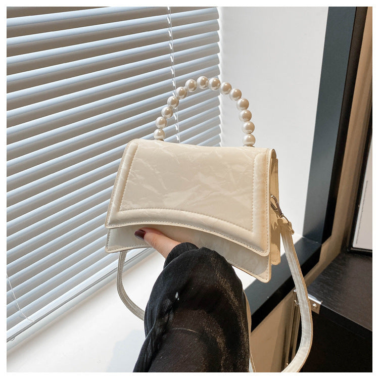 Trendy and Sophisticated Niche Handbags for Women, Popular in 2025 Summer, New Pearl Design Small Tote and Crossbody Bag