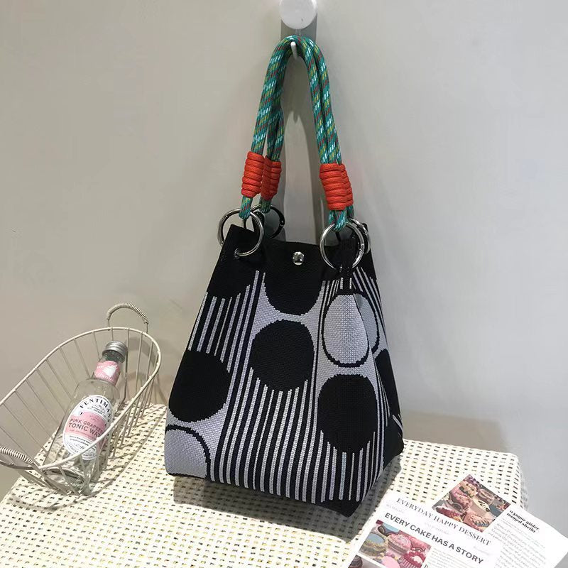 Handbag Women's New Fashion Cute Cartoon Animal Large Capacity Portable Storage Bag Commuter Shoulder Bag Woven Bag